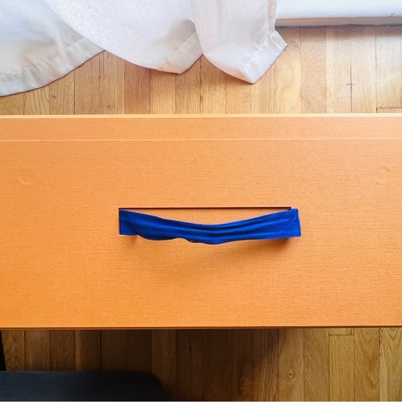 LOUIS VUITTON Neverfull GM Tote Bag
By The Pool Taormina Limited Edition - Picture 12 of 13